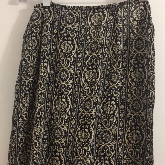 Campagnie Internationale EXPRESS Skirt. - Picture 5 of 5